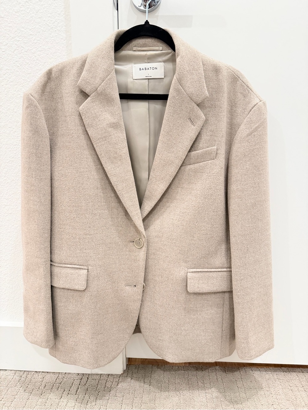 Aritzia babaton wool blazer